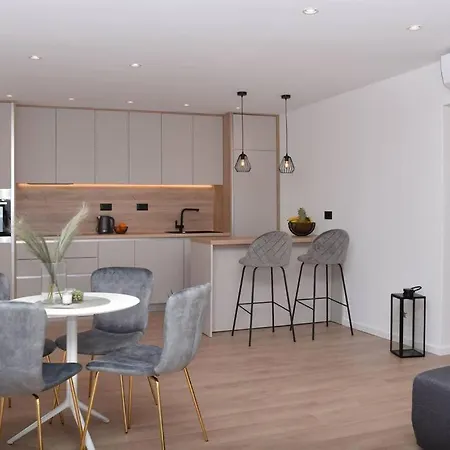 Apartment Simun - Brand New, Private Parking *